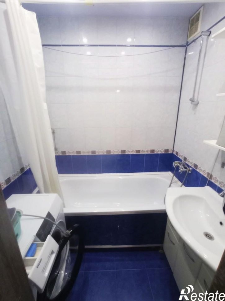3-комн квартира Антонова-Овсеенко улица, 83