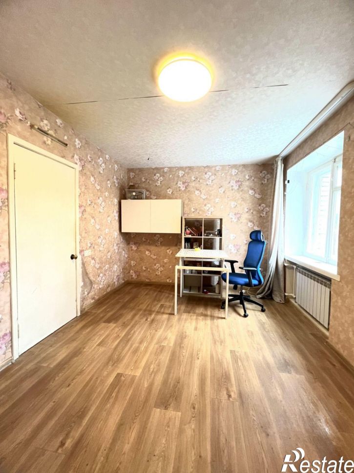 3-комн квартира Юных Пионеров проспект, 146