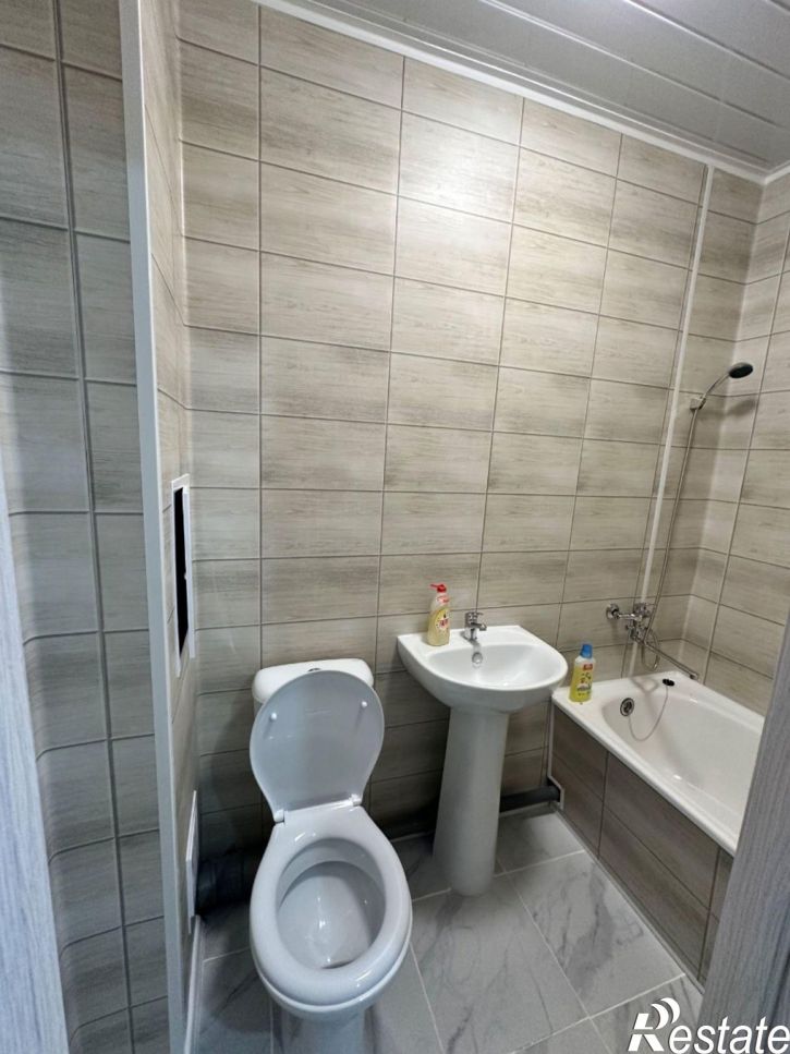 1-комн квартира Гастелло улица, 12