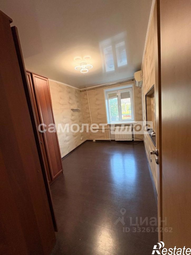 3-комн квартира Луначарского улица, 60