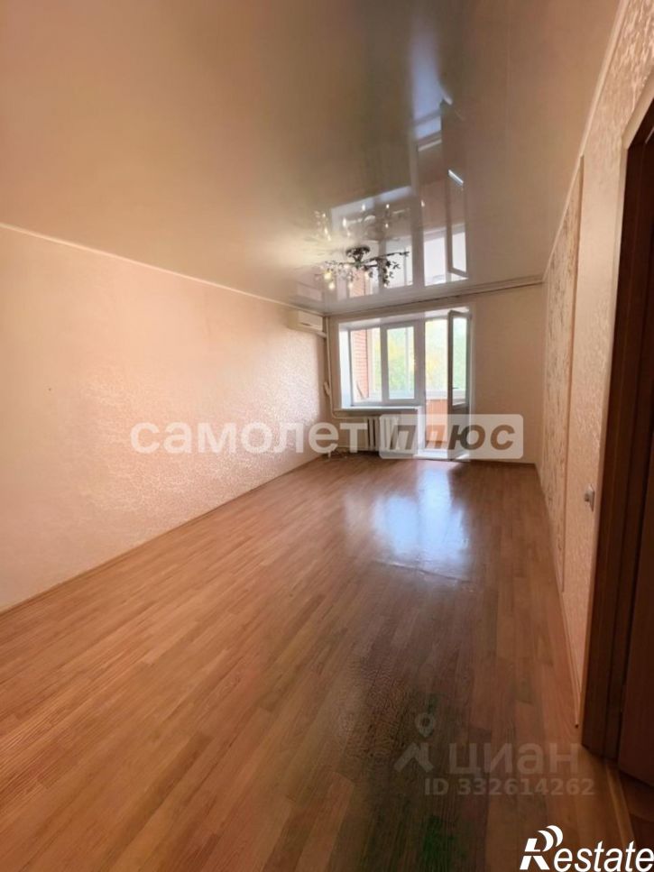 3-комн квартира Луначарского улица, 60