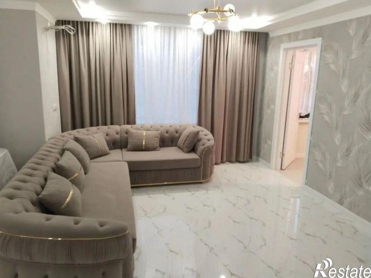 3-комн квартира Революционная улица, 148А