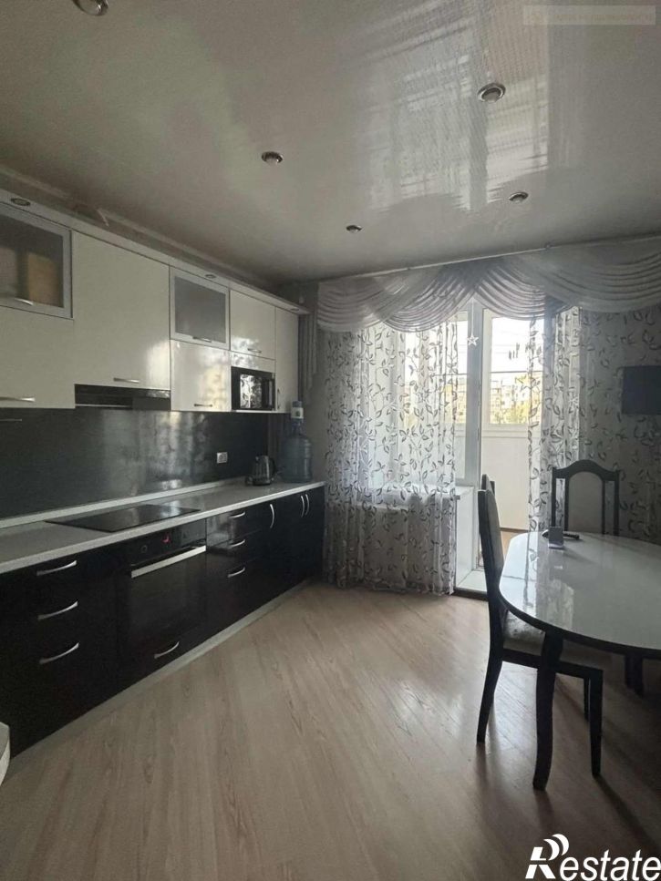 2-комн квартира Георгия Димитрова улица, 110Г