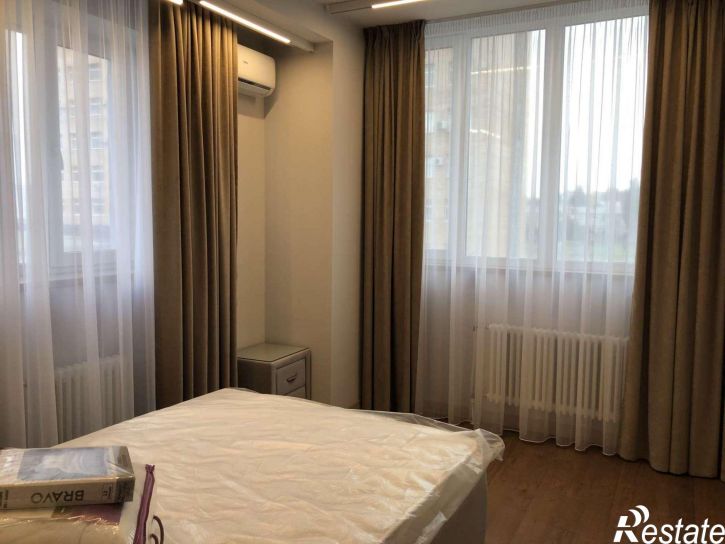 3-комн квартира Ново-Садовая улица, 311б