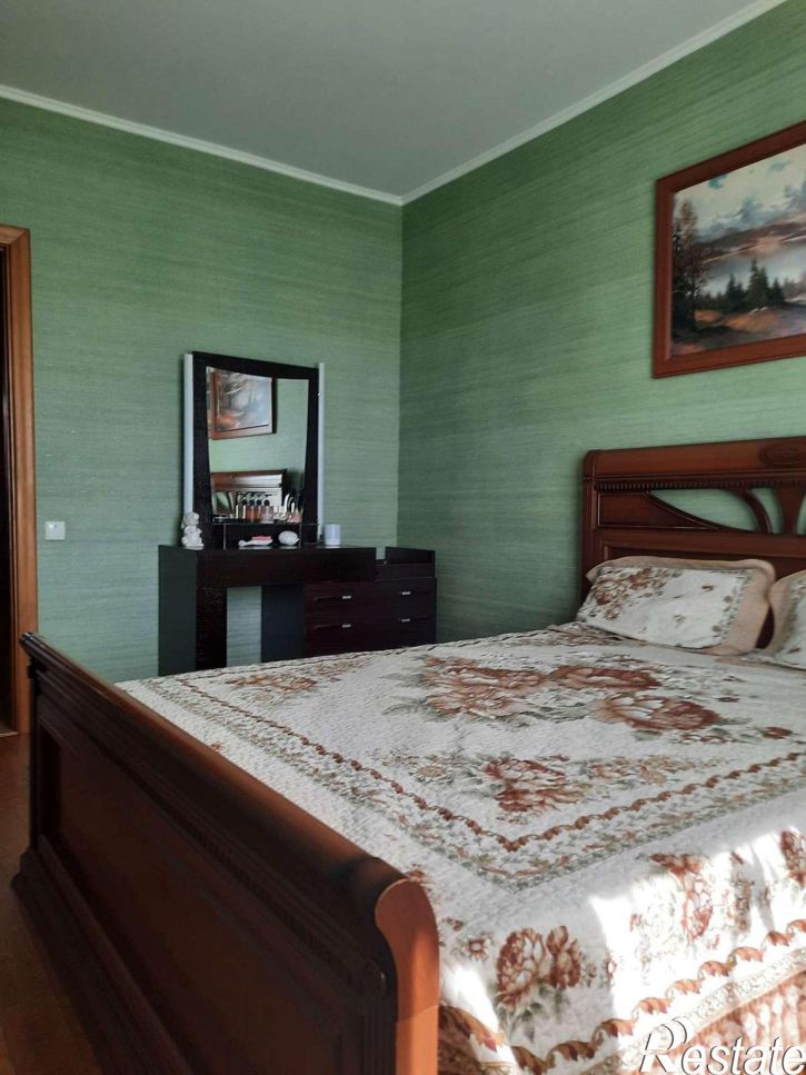 4-комн квартира Запорожская улица, 31