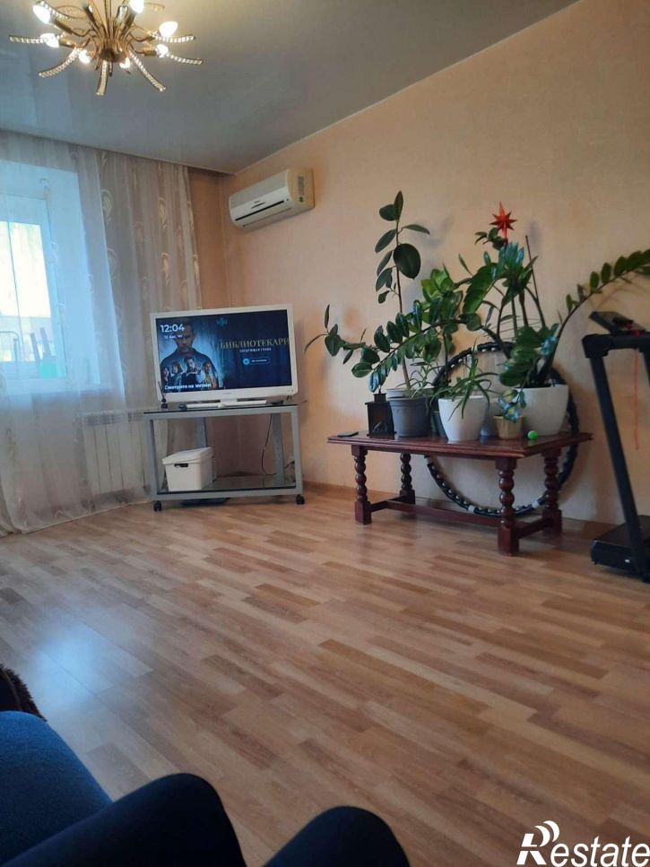 4-комн квартира Запорожская улица, 31