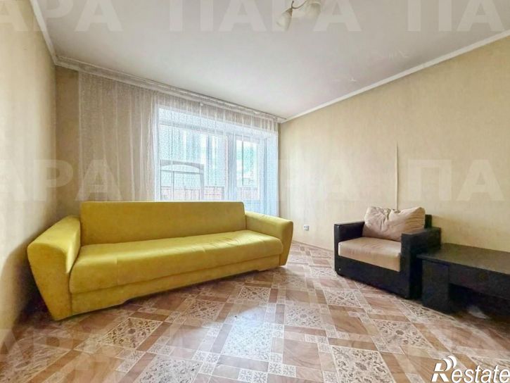 2-комн квартира ул Тополей, 4,  д. 4