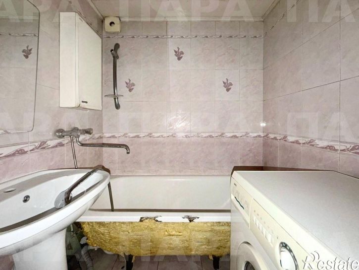 2-комн квартира ул Тополей, 4,  д. 4
