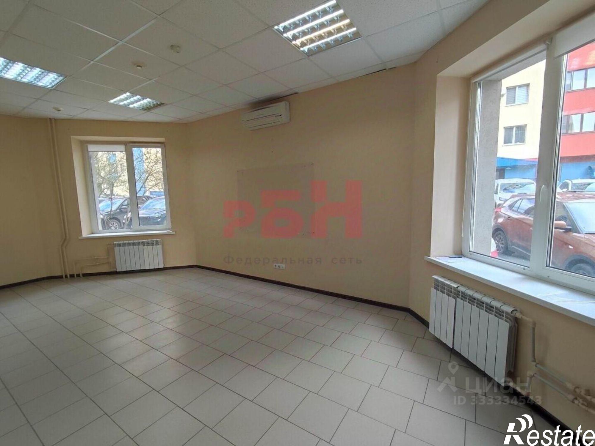 Сдать офис, помещение под офис за 97 300 рублей на ул Молодежная, 14