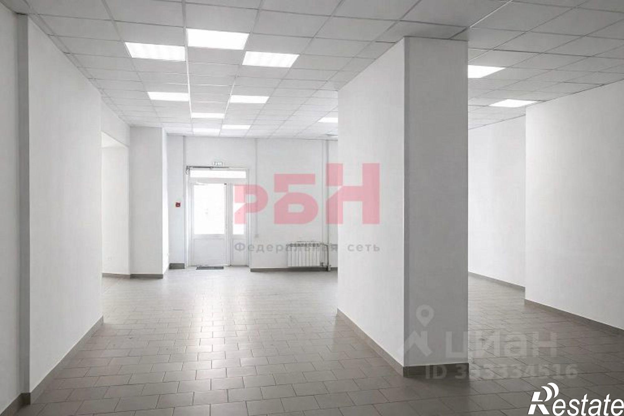 Сдать торговое помещение за 145 000 рублей на ул Победы, 113