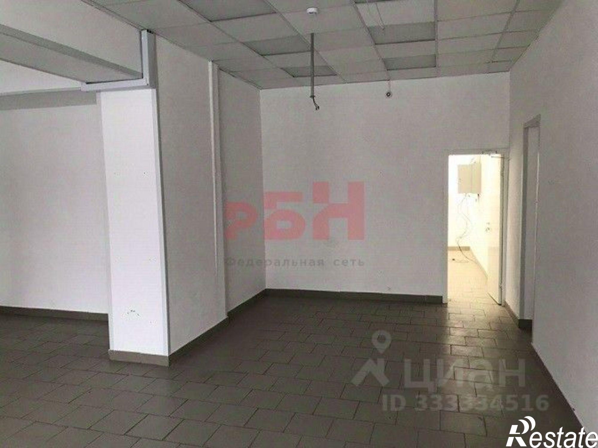 Сдать торговое помещение за 145 000 рублей на ул Победы, 113