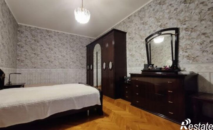5-комн квартира ул Фрунзе, 142,  д. 142