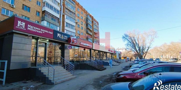 Торговое помещение ул Мориса Тореза, 13а,  д. 13а