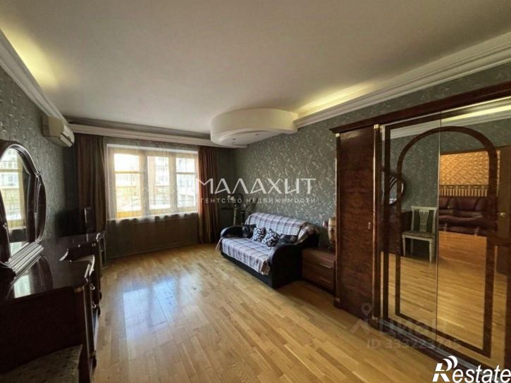 4-комн квартира ул Ленинская, д 228