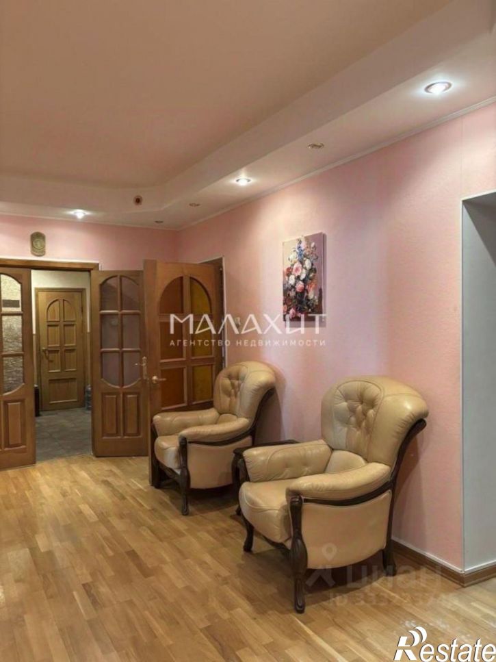 4-комн квартира ул Ленинская, д 228
