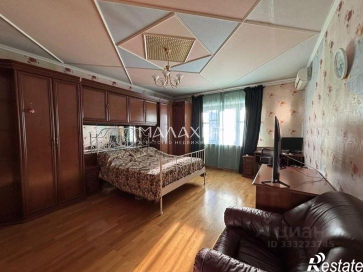 4-комн квартира ул Ленинская, д 228