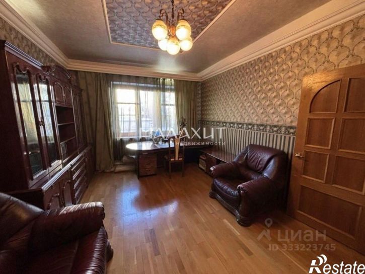 4-комн квартира ул Ленинская, д 228