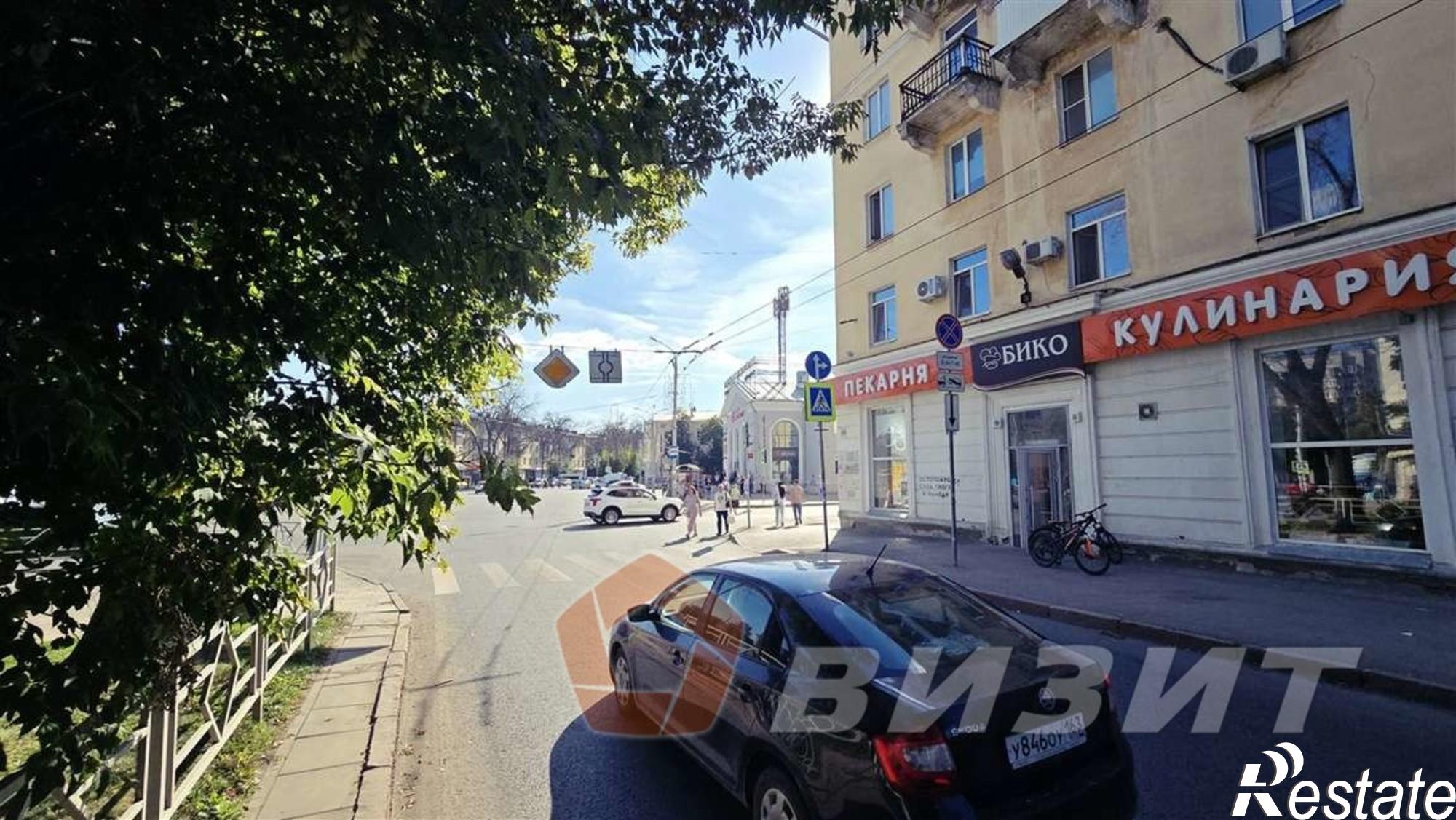 Сдать торговое помещение за 172 000 рублей на Металлургов проспект, 80