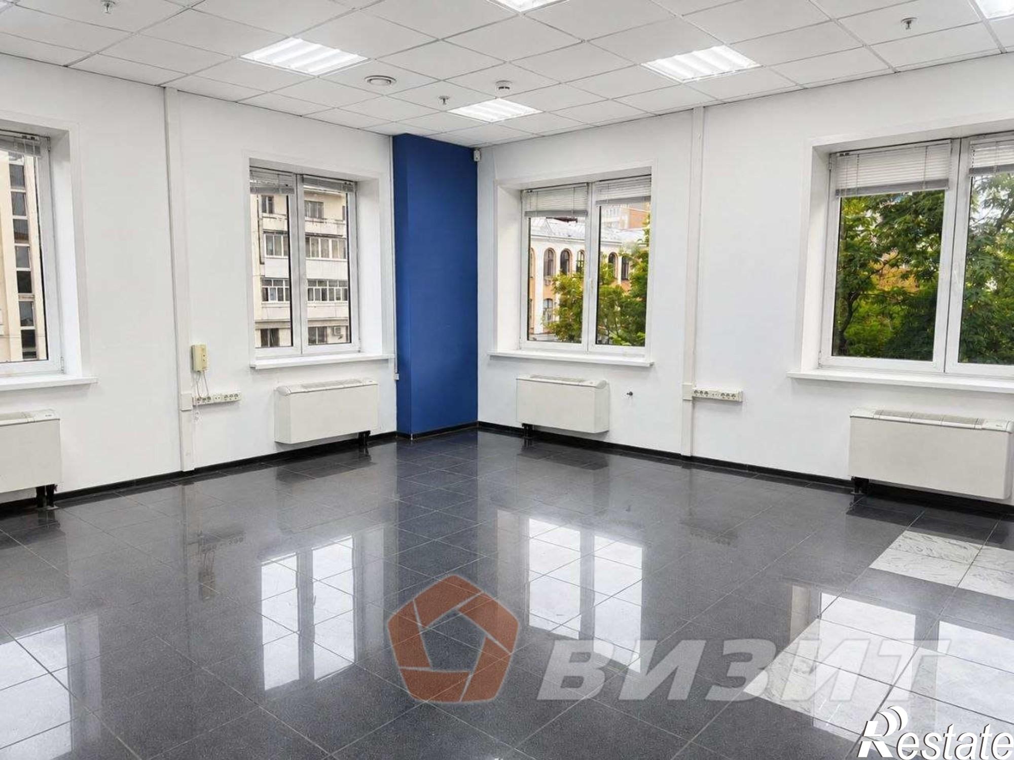 Сдать офис, помещение под офис за 162 000 рублей на Молодогвардейская улица, 204