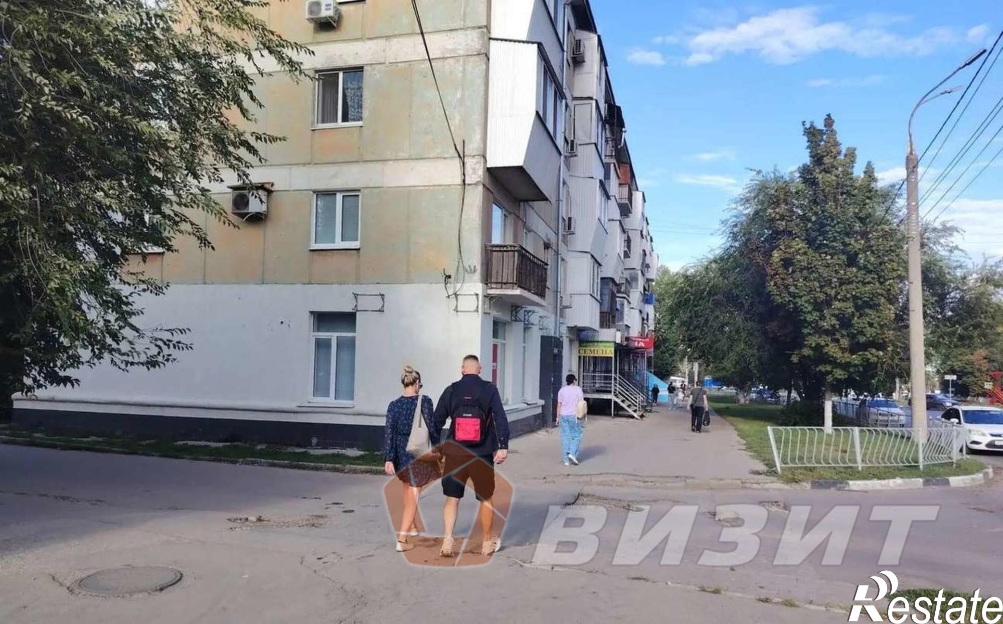 Сдать торговое помещение за 120 000 рублей на Гагарина улица, 122