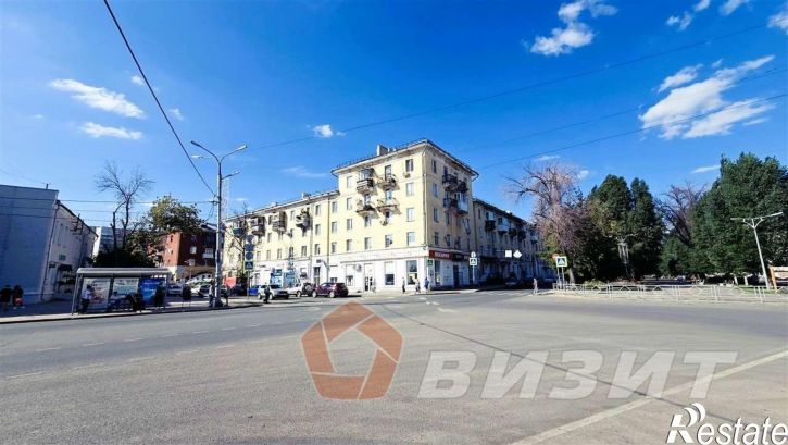 Торговое помещение Металлургов проспект, 80