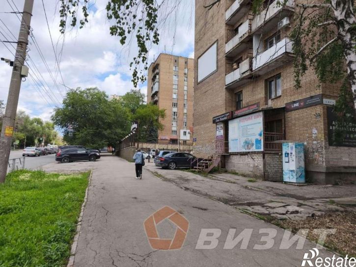 Торговое помещение Дзержинского улица, 13А
