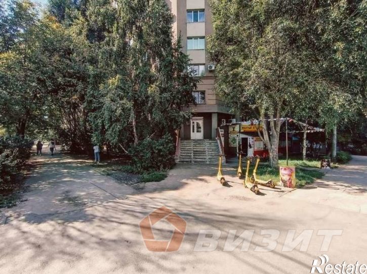 Торговое помещение Революционная улица, 75