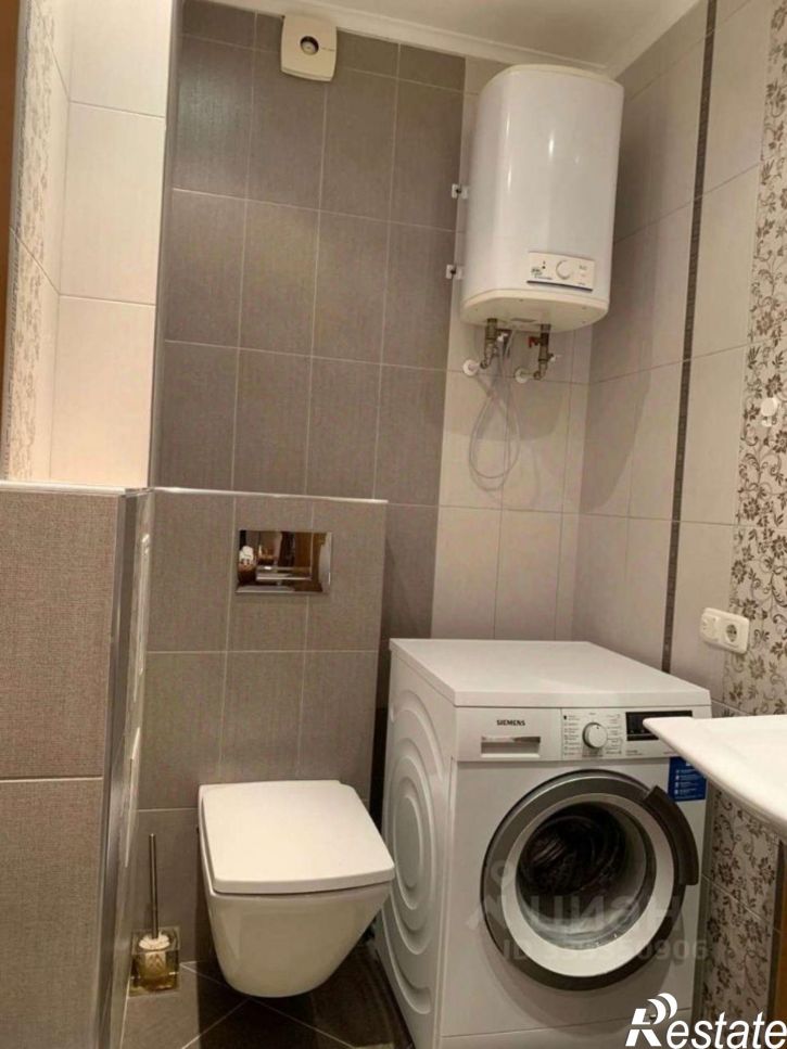 3-комн квартира ул Братьев Коростелевых, 112,  д. 112