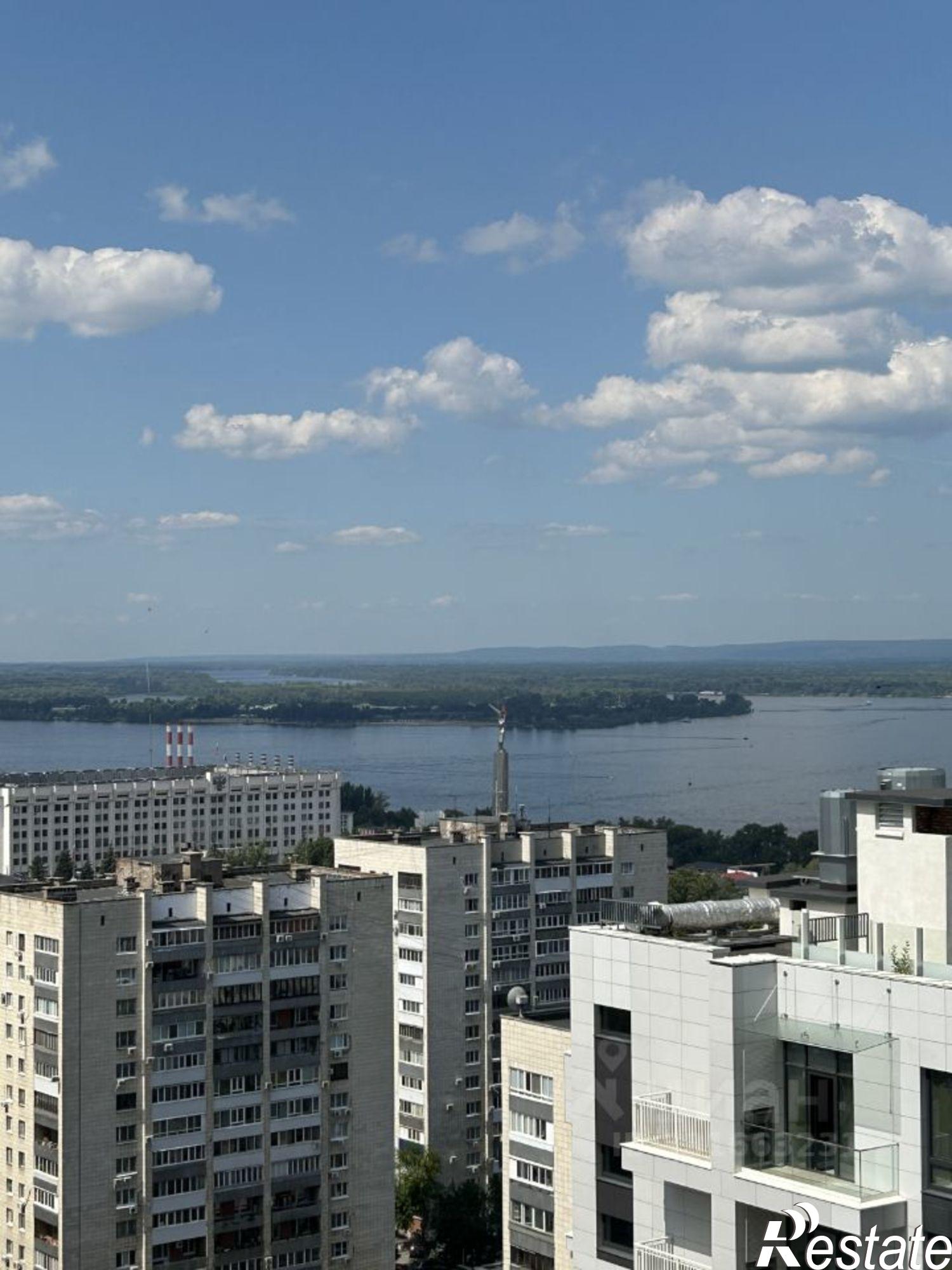 Купить квартиру за 27 000 000 рублей на ул Самарская, 218