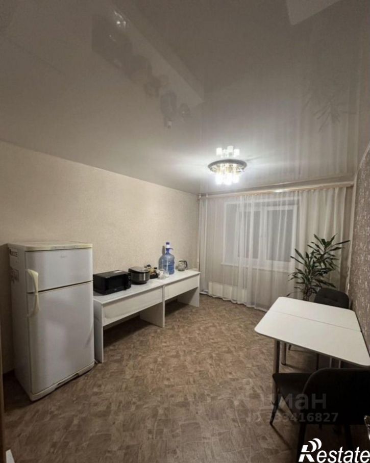 2-комн квартира ул Советской Армии, 5,  д. 5