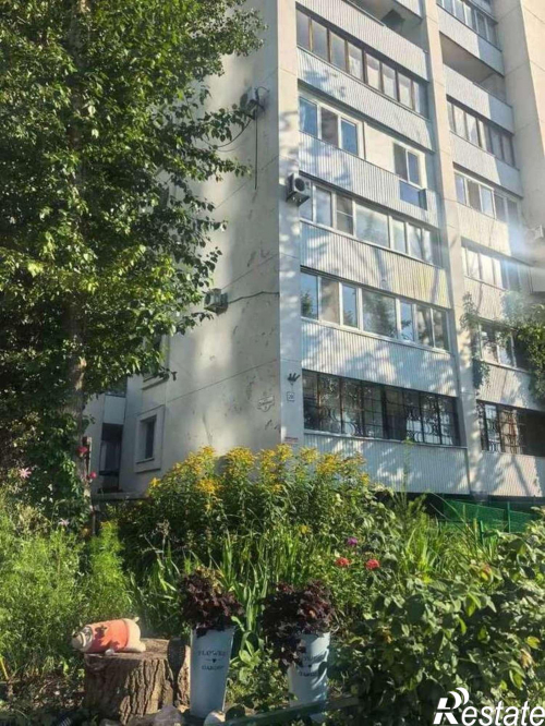 Продажа 3-комн квартиры Осипенко улица, 2В