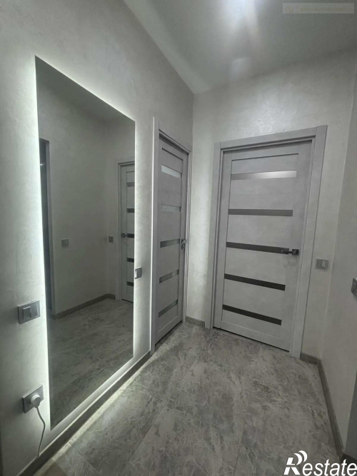 Продажа 1-комн квартиры Николаевский проспект, 61