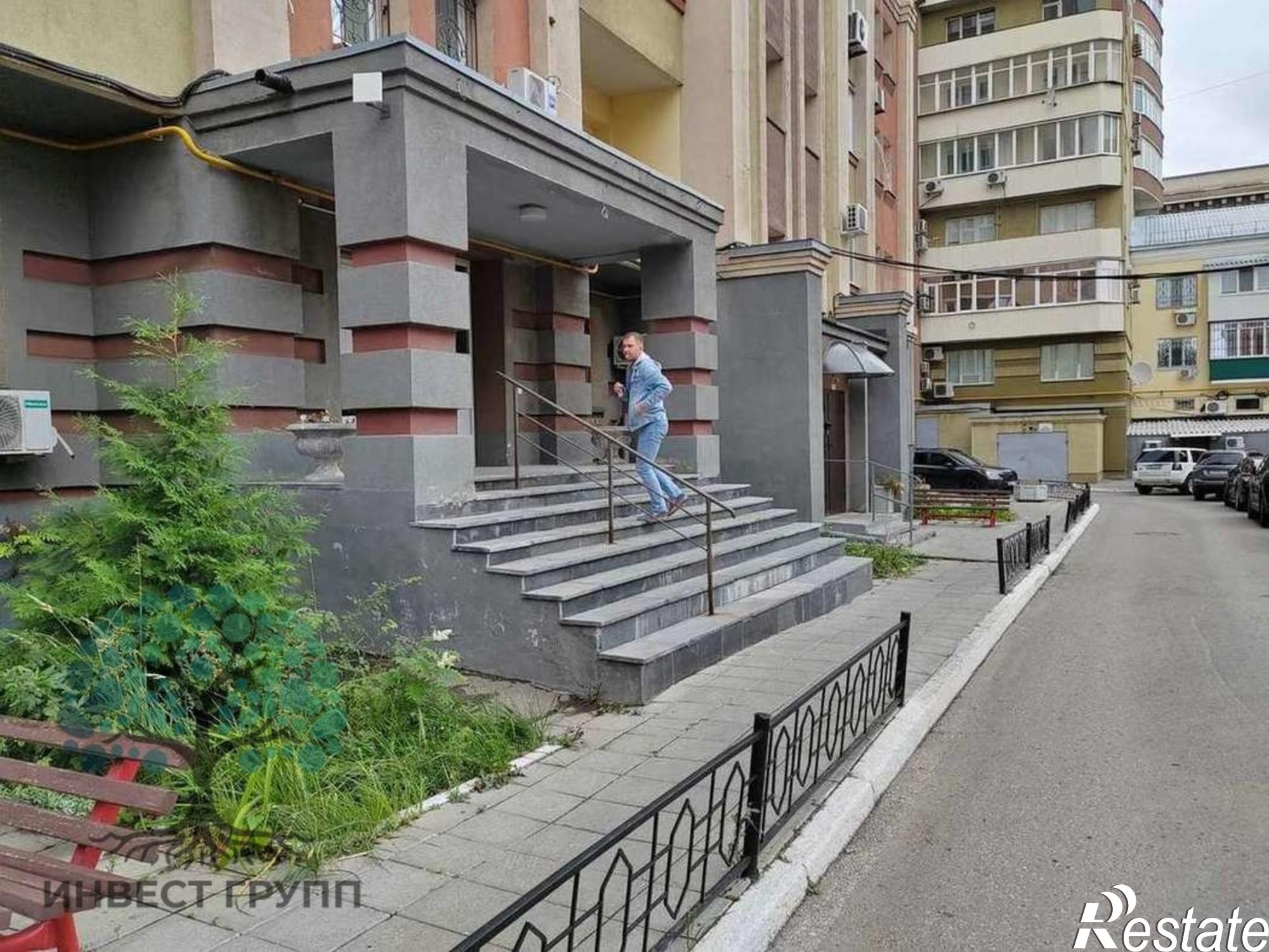Купить офис, помещение под офис за 35 000 000 рублей на Ленинская улица, 228