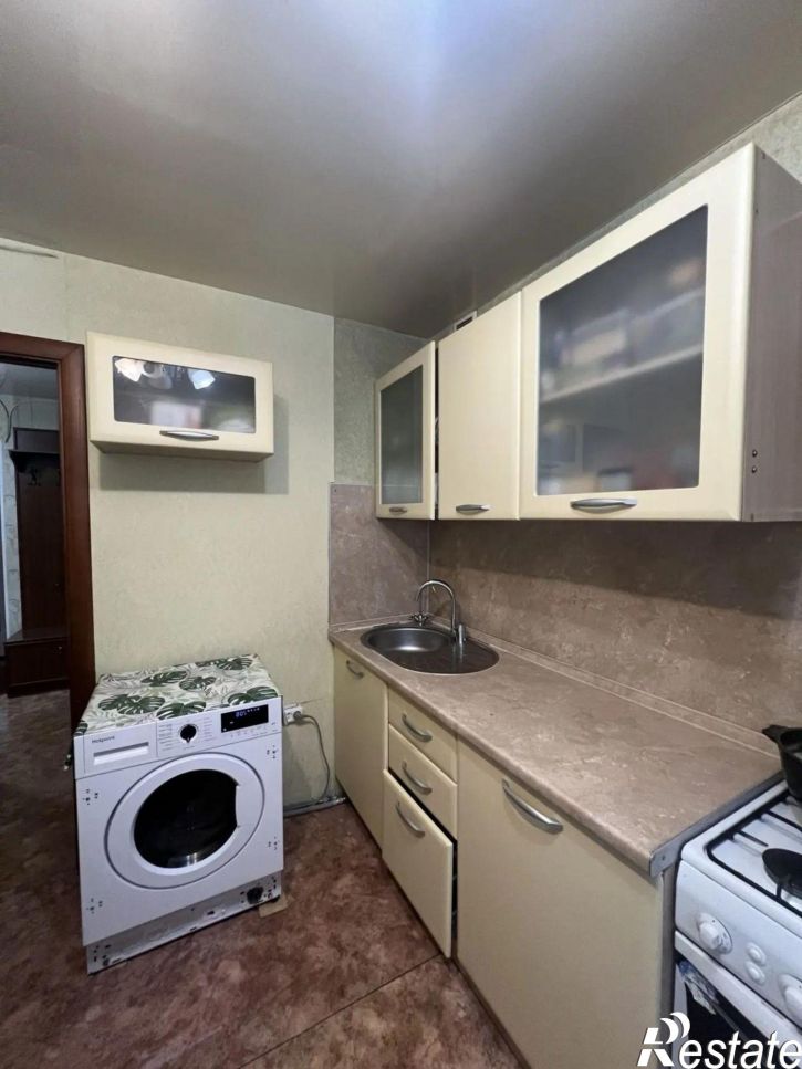 2-комн квартира Комсомольская улица, 4