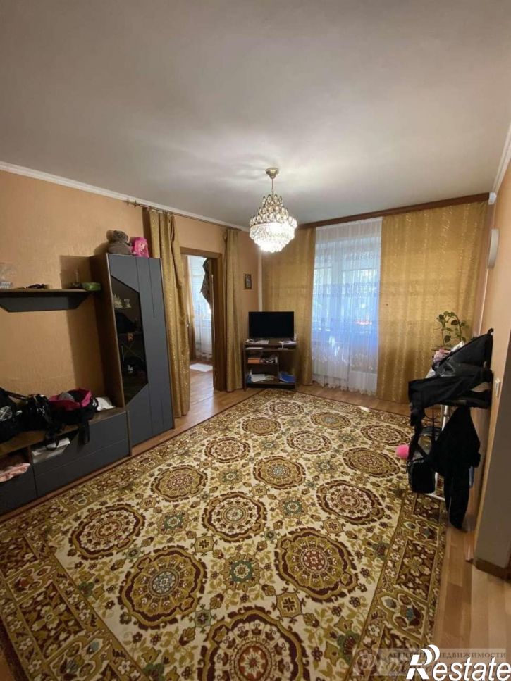 2-комн квартира Дзержинского улица, 8