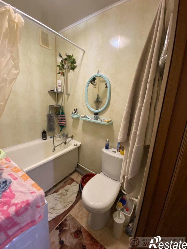 2-комн квартира Дзержинского улица, 8