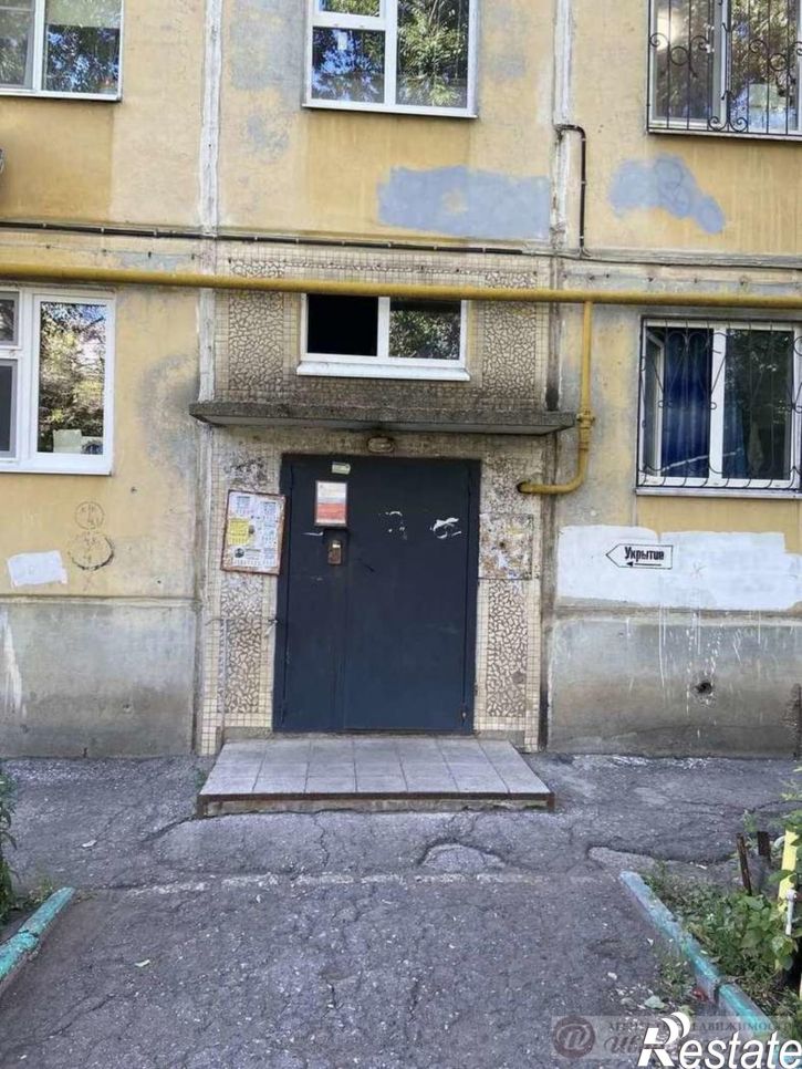 2-комн квартира Дзержинского улица, 8