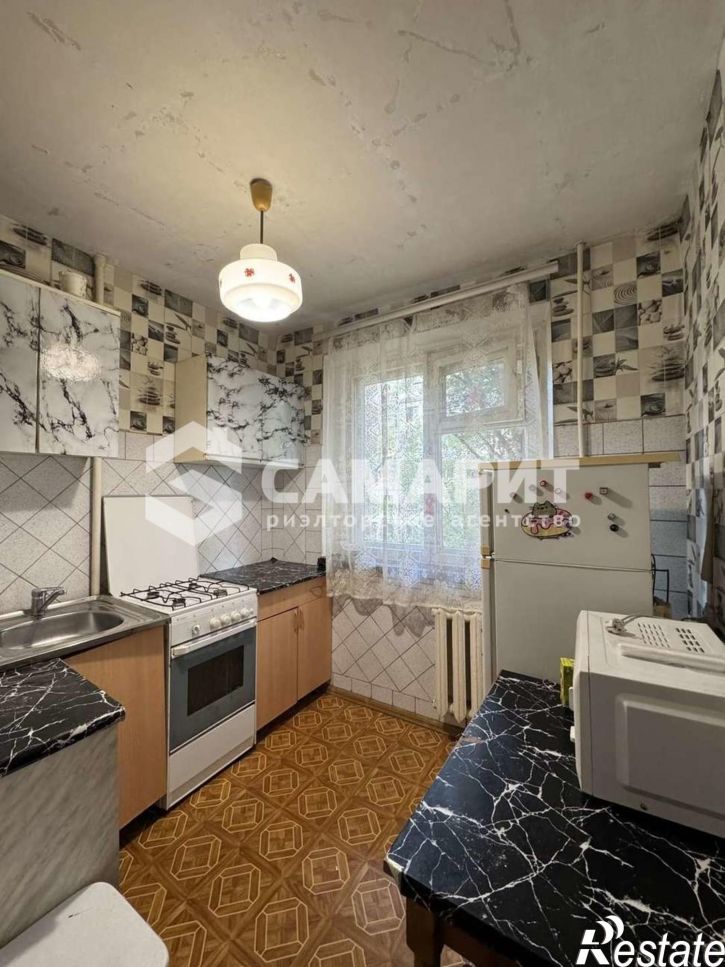 1-комн квартира Карла Маркса проспект, 350