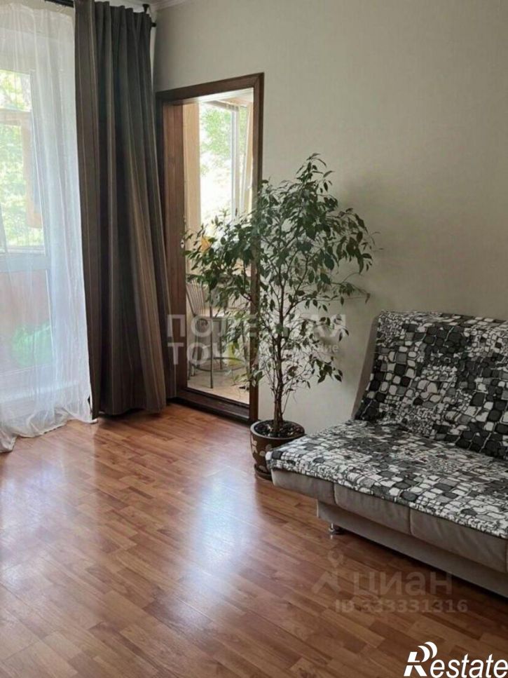 3-комн квартира ул Мориса Тореза, 10,  д. 10