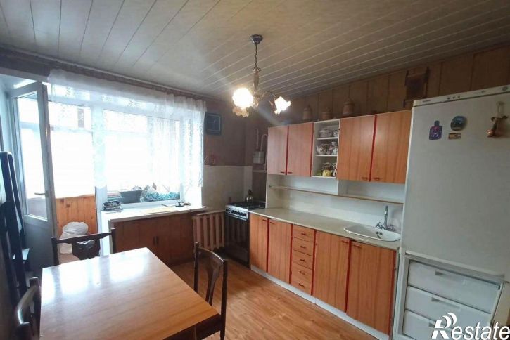 3-комн квартира ул Красных Коммунаров, 15,  д. 15