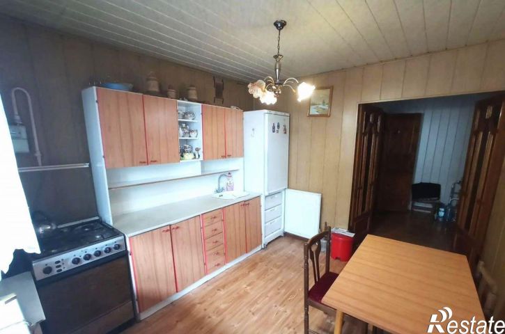 3-комн квартира ул Красных Коммунаров, 15,  д. 15