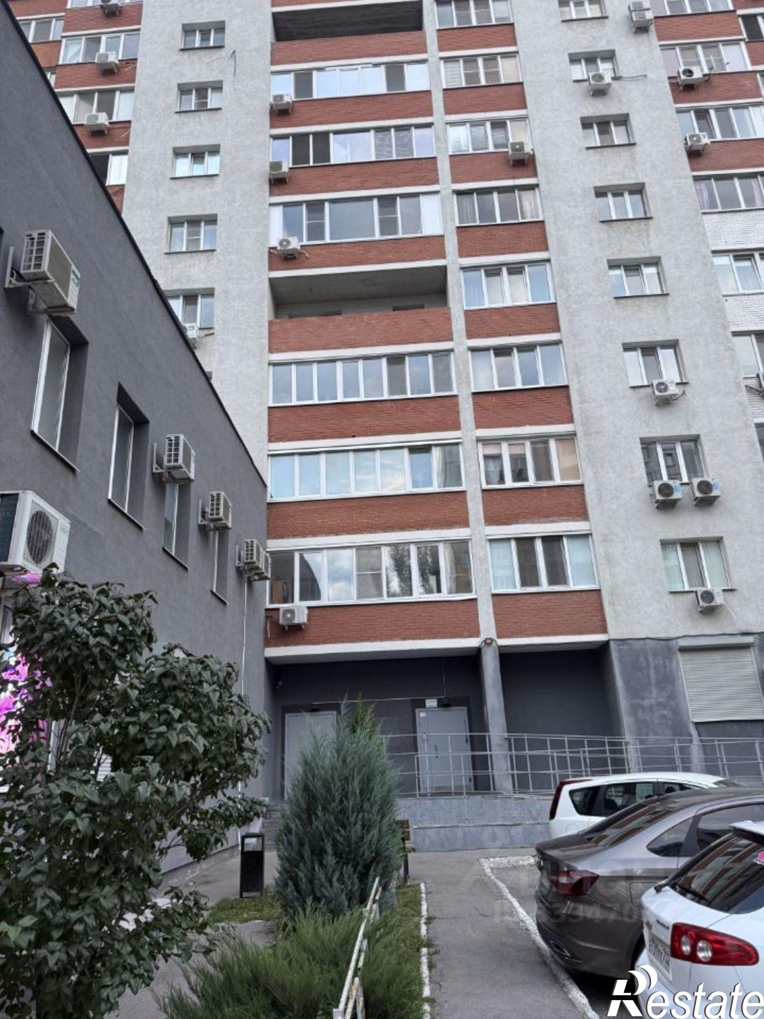 Купить квартиру за 22 000 000 рублей на пр-кт Кирова, 348