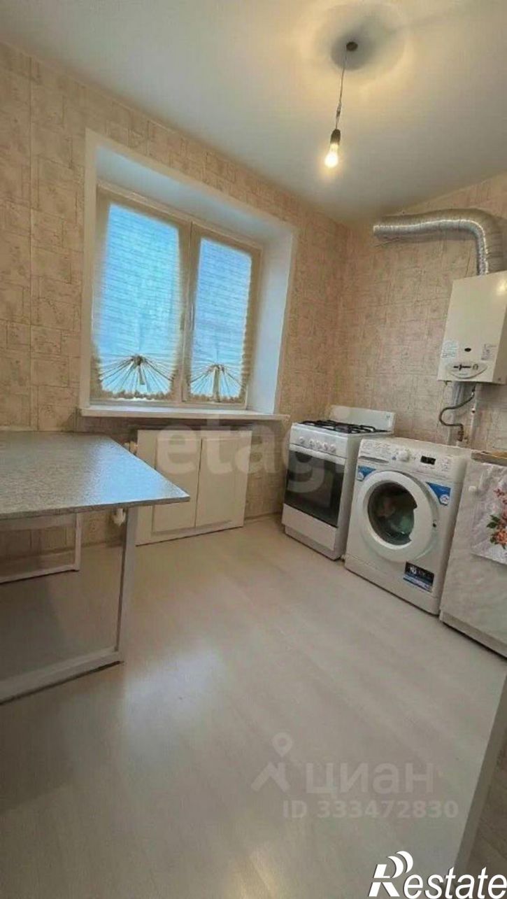 2-комн квартира пр-кт Кирова, 237а,  д. 237а