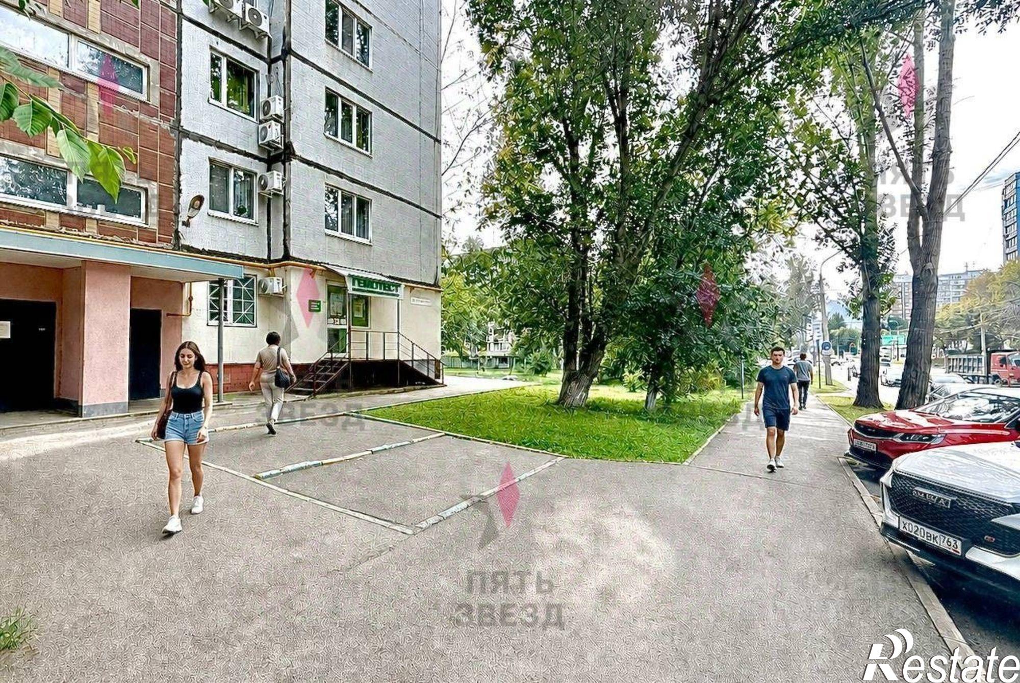 Купить торговое помещение за 10 932 700 рублей на ул Пензенская, 63