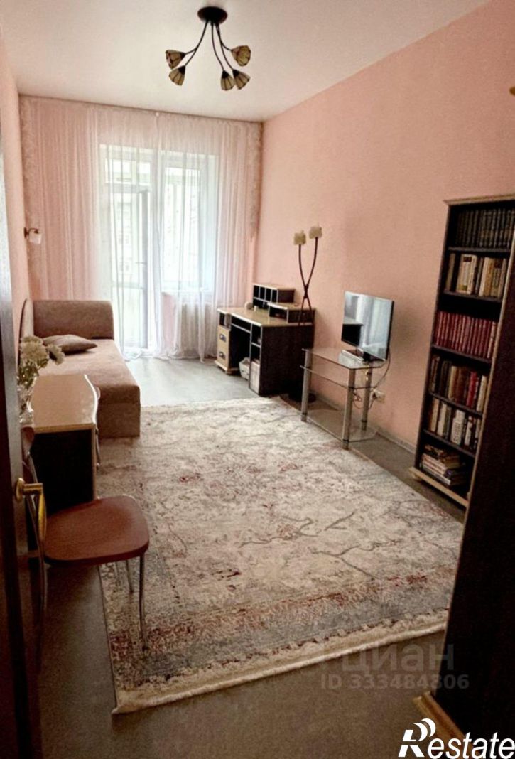 4-комн квартира ул Льва Толстого, 3,  д. 3