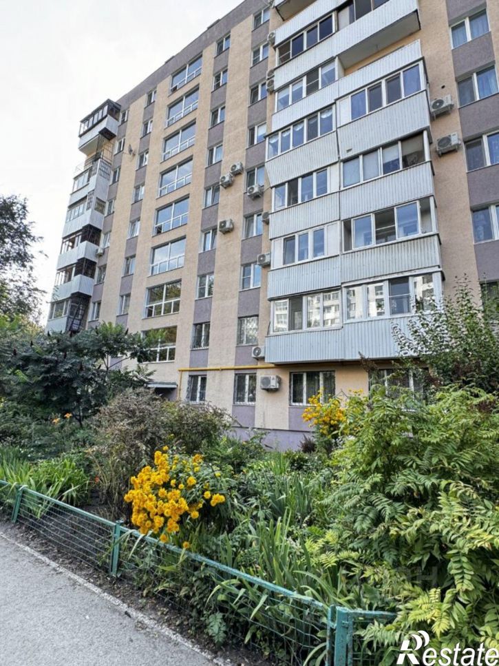 3-комн квартира ул Осипенко, 2,  д. 2