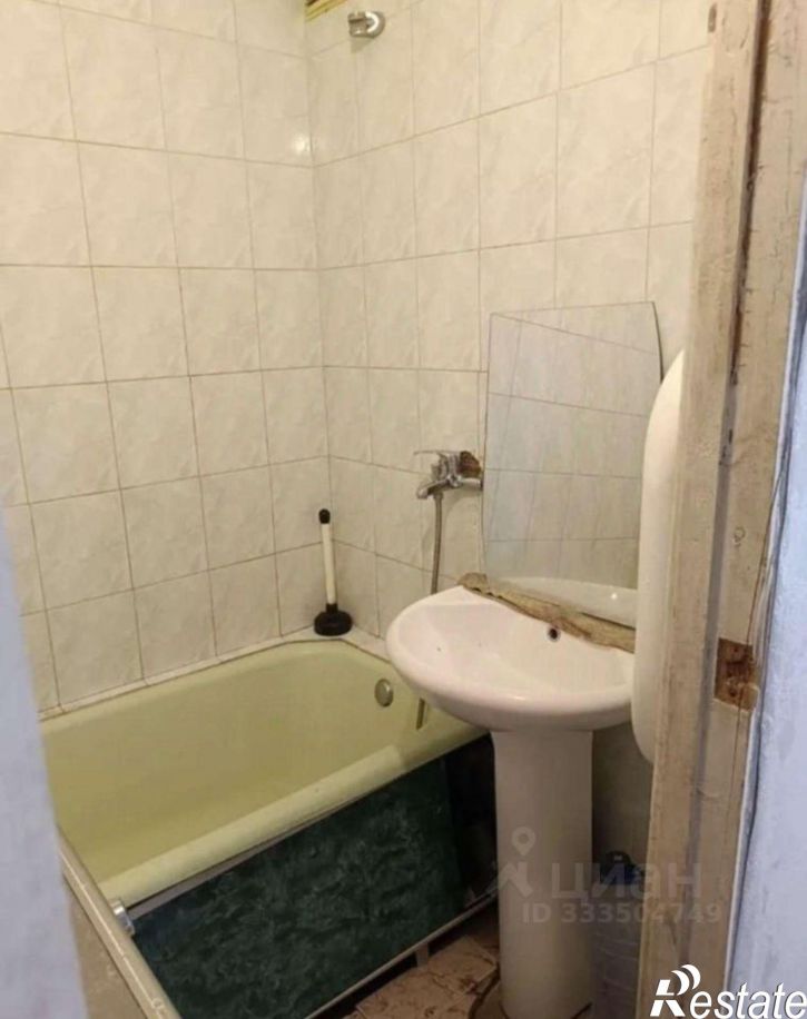 2-комн квартира улица Товарная,дом 17В
