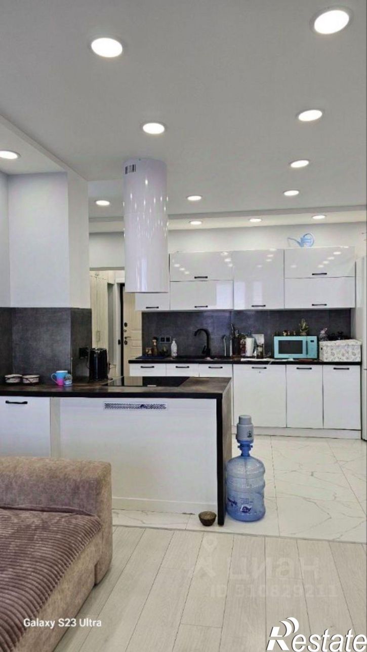 3-комн квартира пер Тургенева, 13,  д. 13