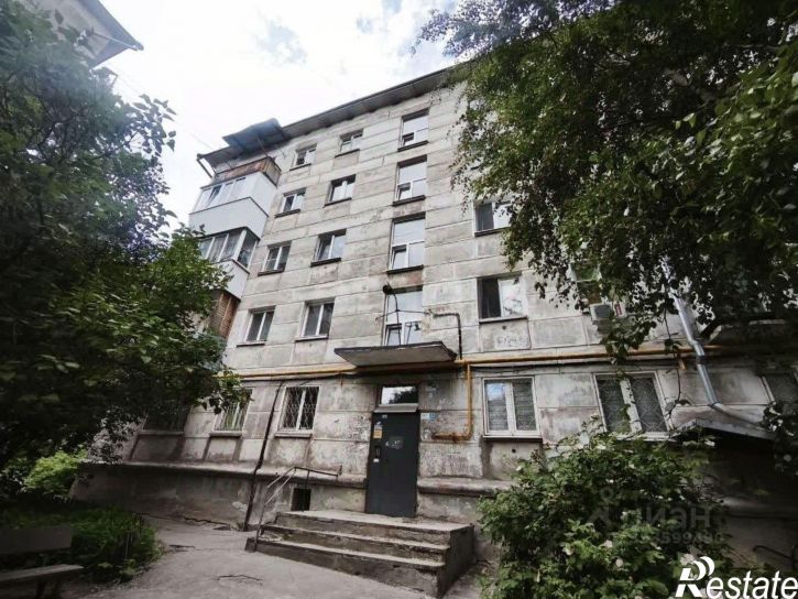 4-комн квартира Ставропольская улица, 111,  д. 111