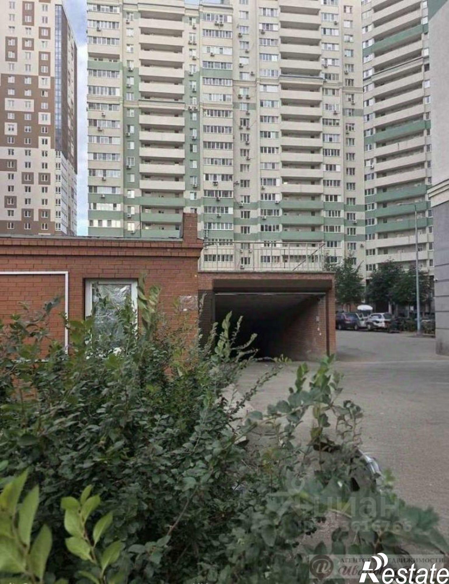 Купить гараж, место в паркинге за 1 824 420 рублей на ул Печерская, 20А